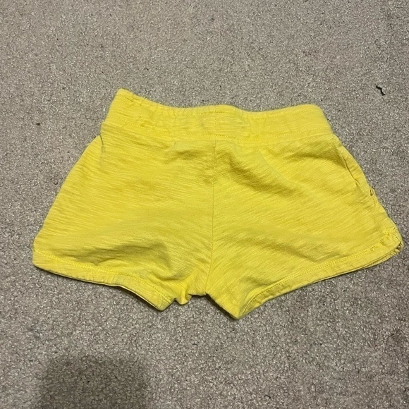 Cat & Jack yellow children’s shorts size 5T - Picture 3 of 6